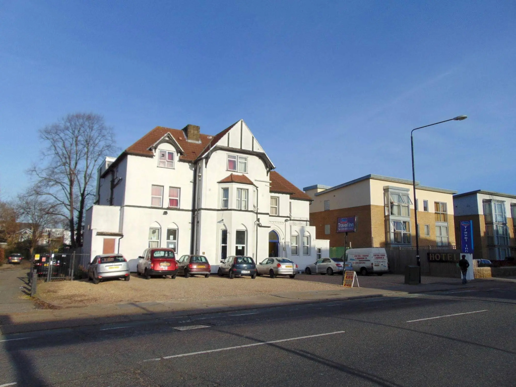 Hotel DC, Stratford