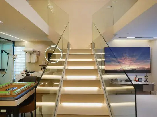 Chongqing 7 Island  Homestay (Nanbin Road Changjiahui Branch)