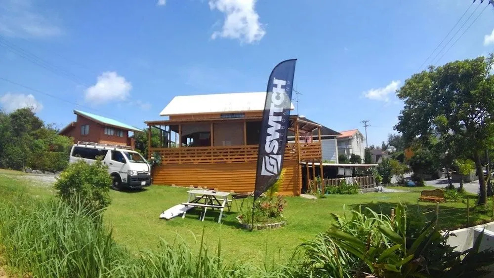 Tropical Surf house okinawa