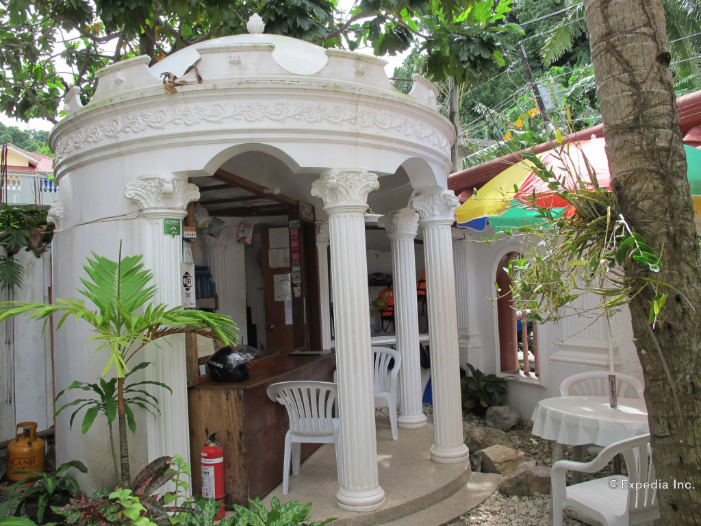 Blue Crystal Beach Resort