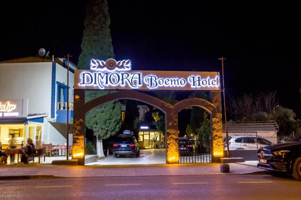 Dimora Boemo Hotel