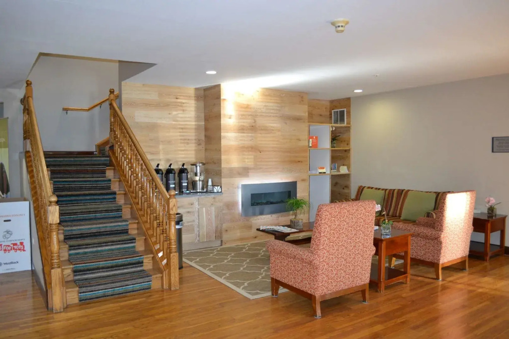 Country Inn & Suites by Radisson, Gurnee, IL