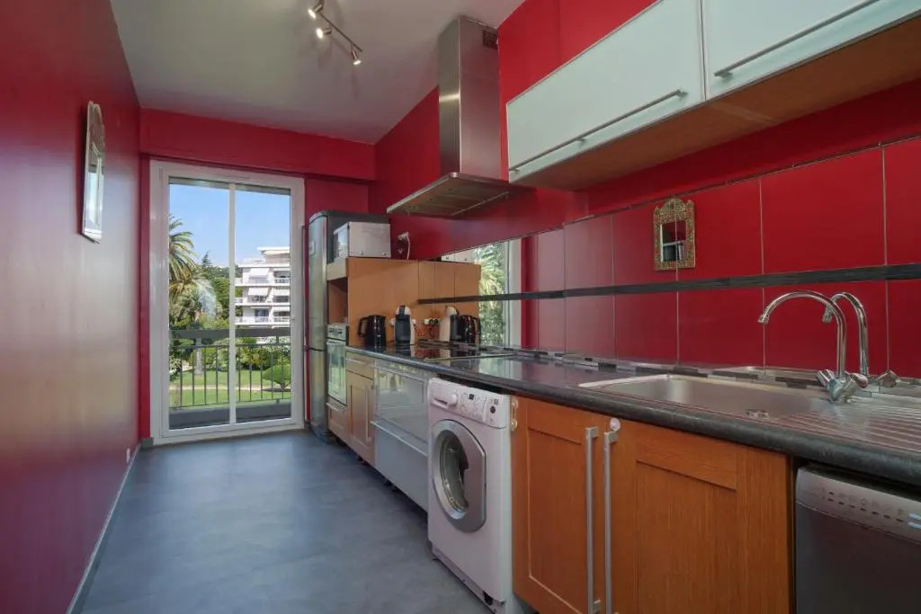 Superbe Appartement de 3 pièces rénové avec Vue Mer