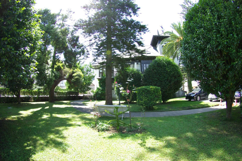 Palacio Arias