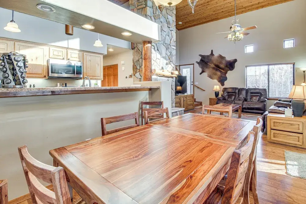 Close to Golf & Hiking: Show Low Family Cabin