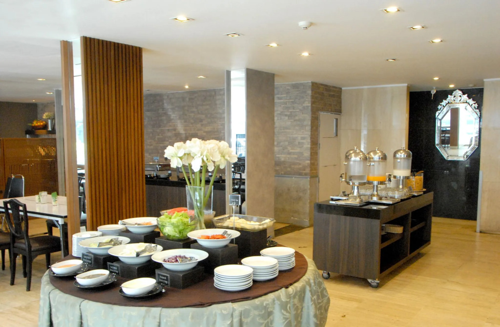 Ma Hotel