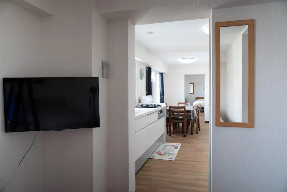 HDO Frontier 24 - Deluxe Apartment 701