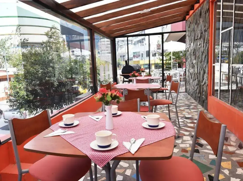 Hostal Noches de Quito