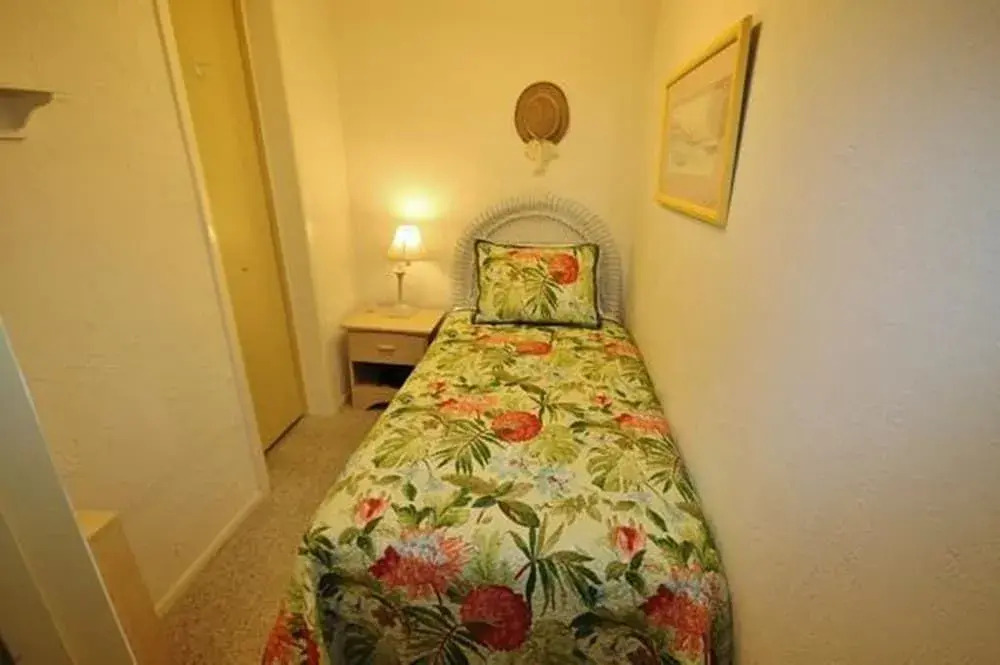 Hacienda del Sol I 402 Apartment 1