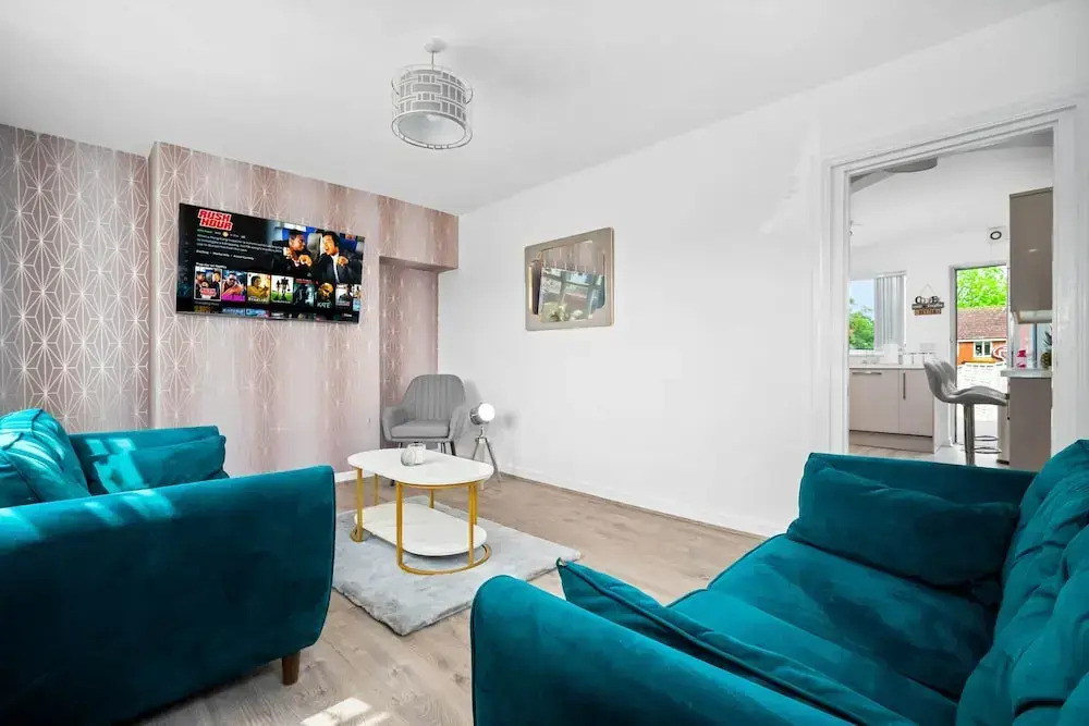 Birmingham Blissful Retreat - 3 Bed House