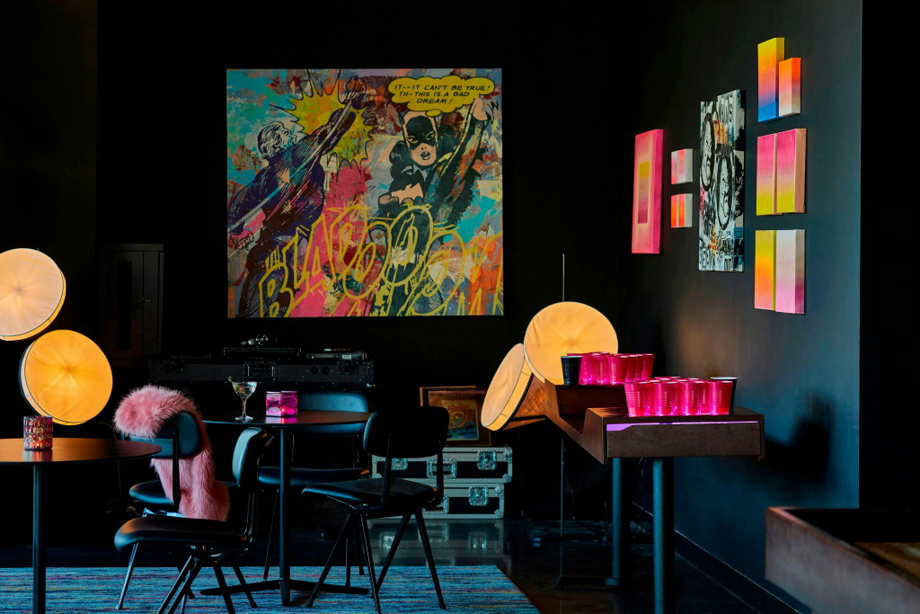 MOXY Minneapolis Uptown