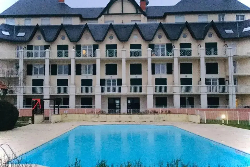 Appartement rez-de- chaussée sur le port wi-fi 4G