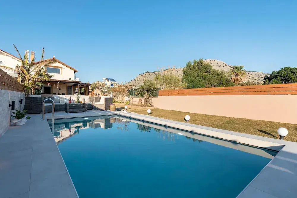 Villa Fay