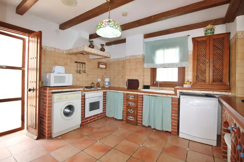 1055 Villa Cerrillo