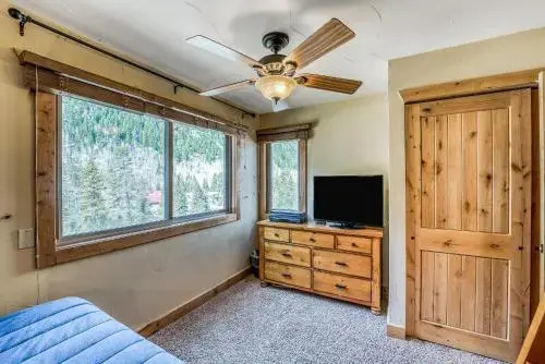Just Remodeled 2 Story Condo in E. Vail 4192 Spruce Way, #204, Vail, CO 81657