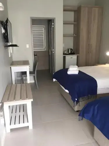 Kleinmond Lodge