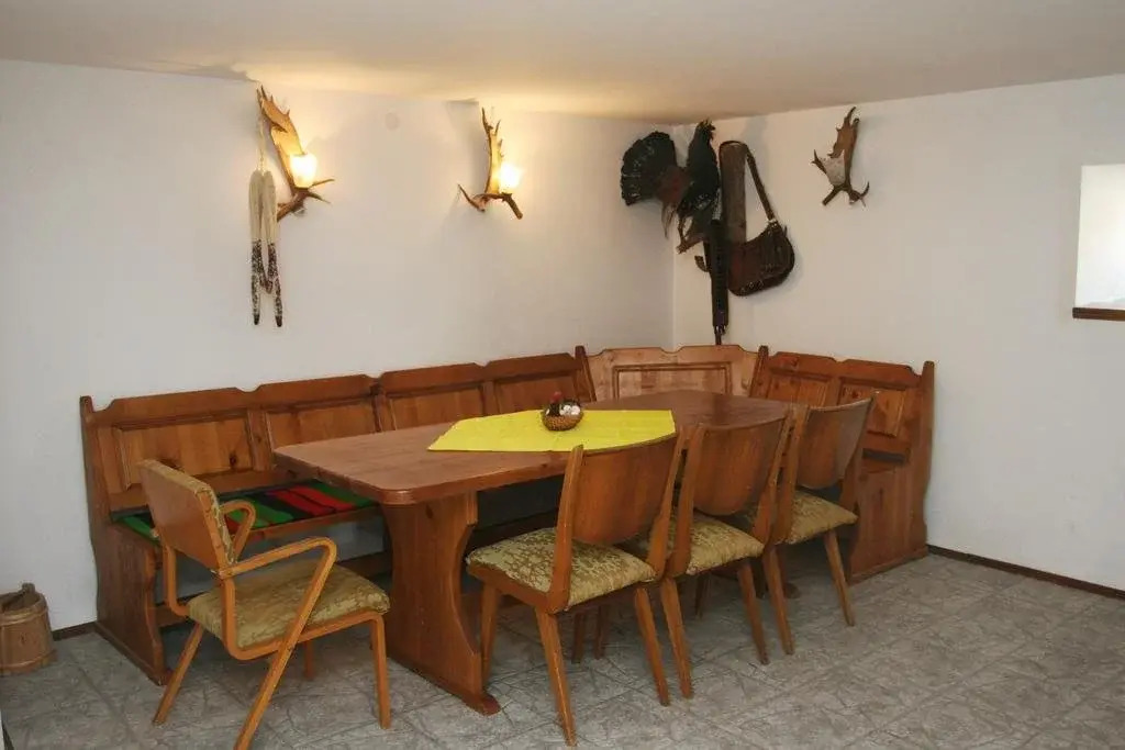 Reginas Guesthouse