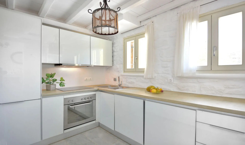 Mykonos AG Villas in Ftelia Beach