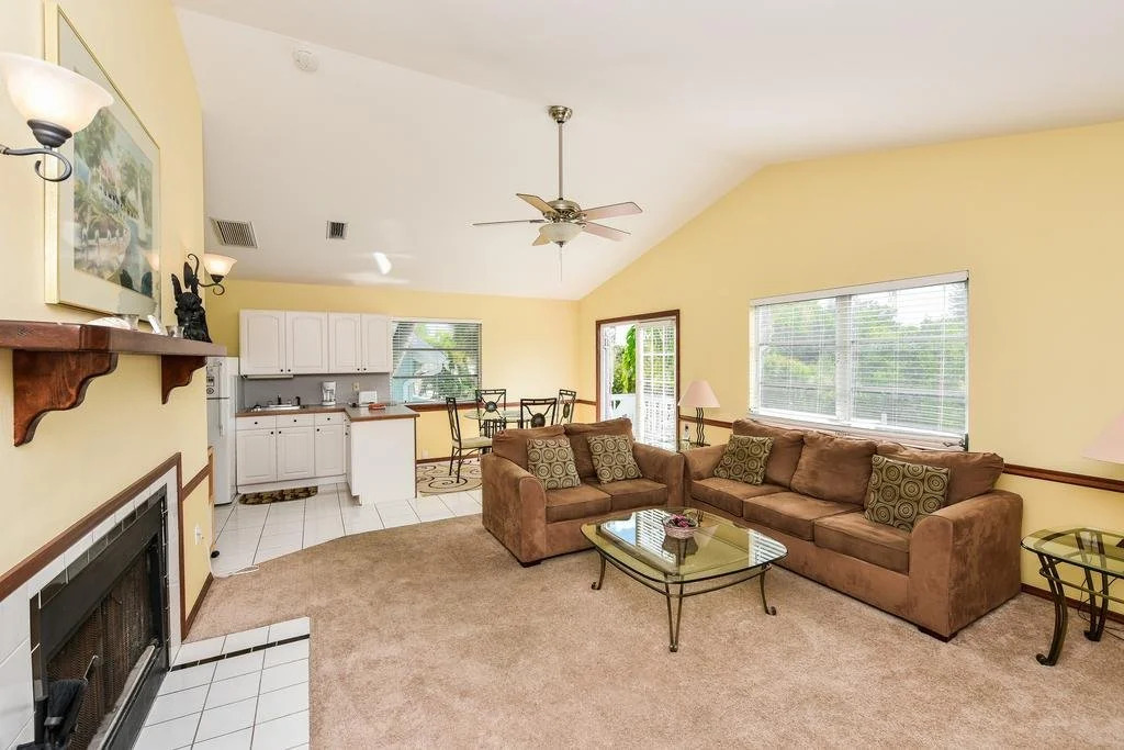 Coastal Surfside By Beachside Management