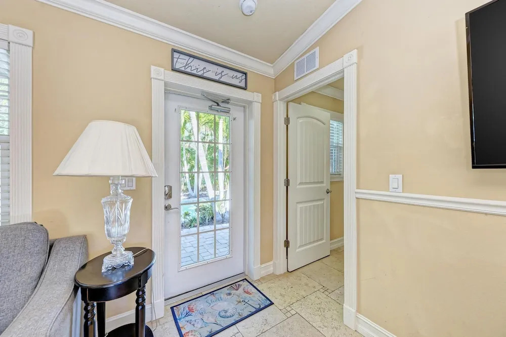 Anna Maria Island Edgewater Bungalow