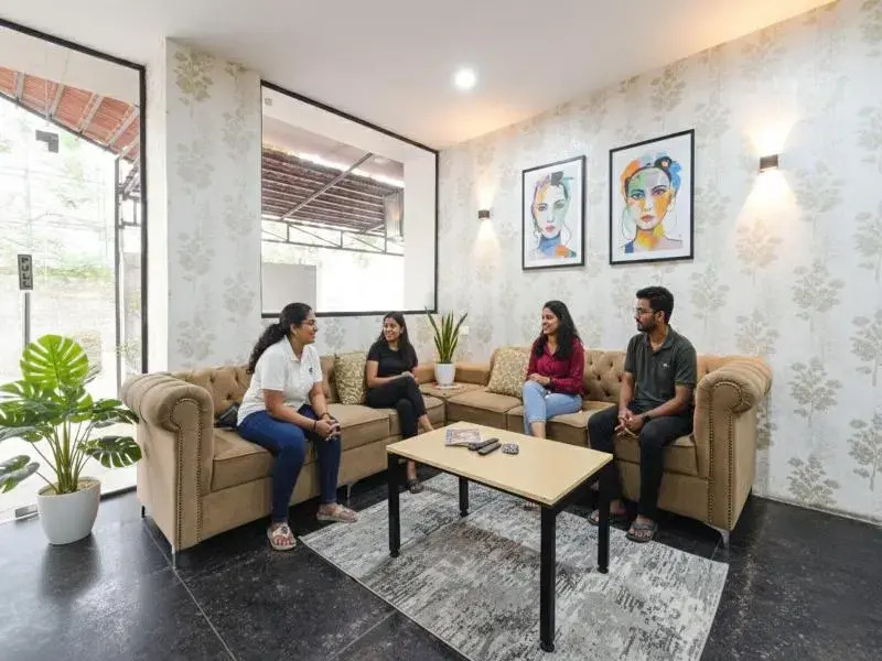 Fabhotel Unnam - Nr Amazon Hyderabad Campus, Financial District, Gachibowli