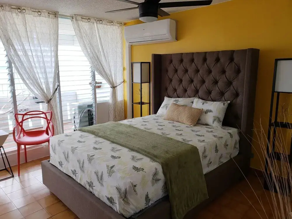 Gorgeous Beach Front Studio