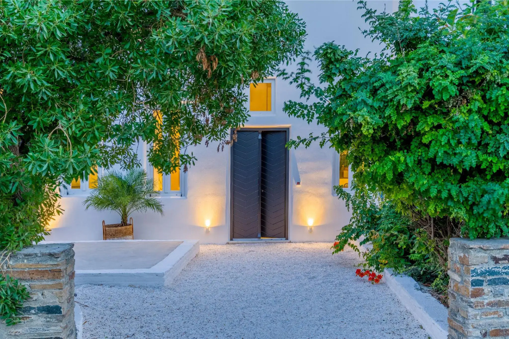 Euphoria Chora Naxos