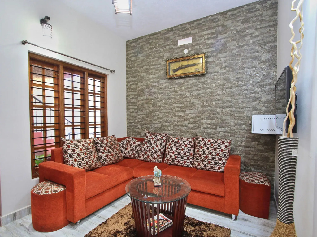 Treebo Avyukta Stay 5 min to Madikeri Fort