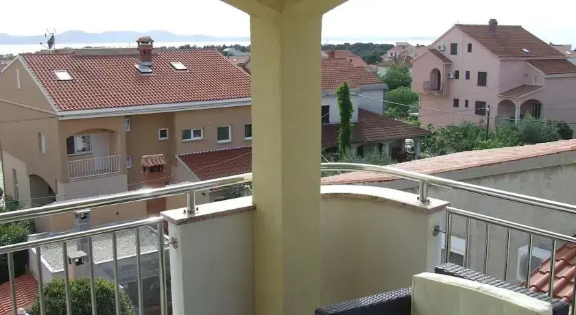 Apartments Renato