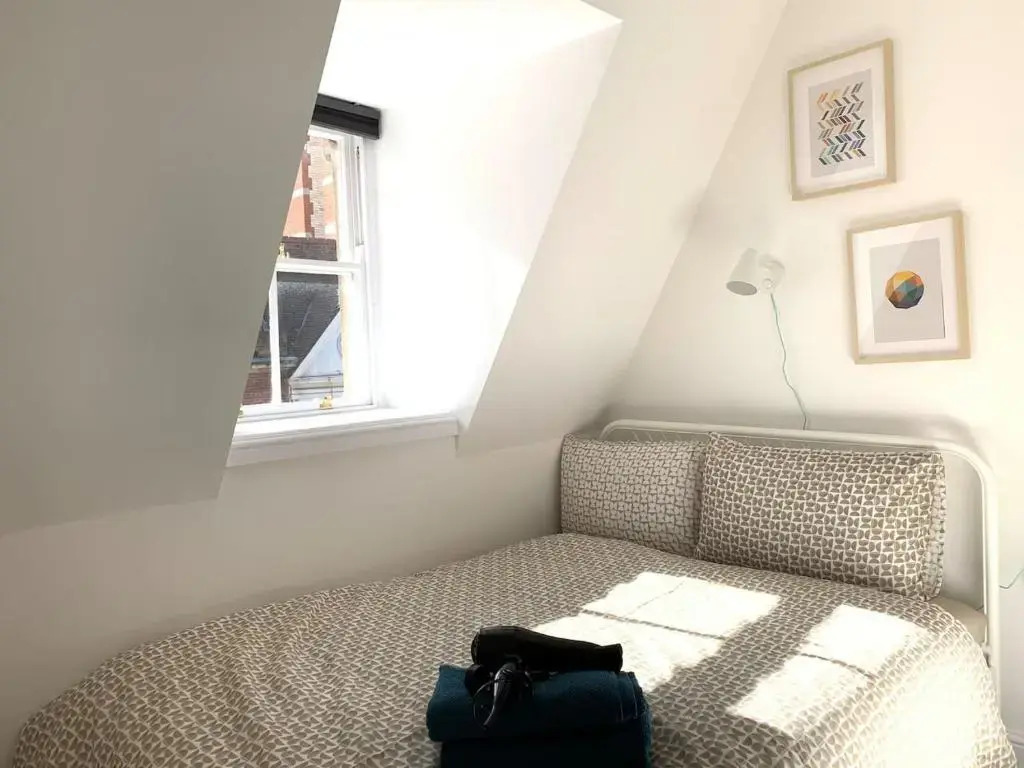 Granby Apartments F-3