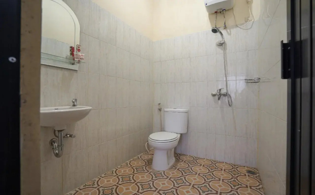 Hotel O Wisma Empat Lima Syariah