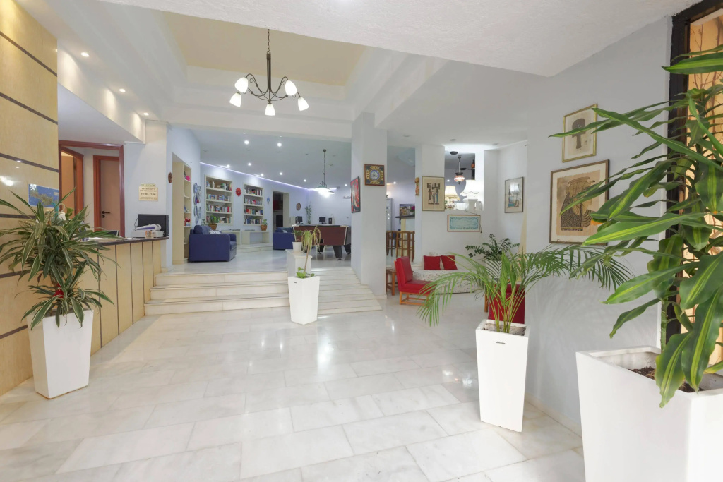 Latania Apartments