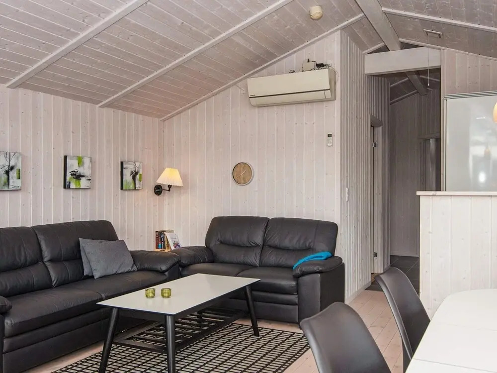 6 person holiday home in Juelsminde-By Traum