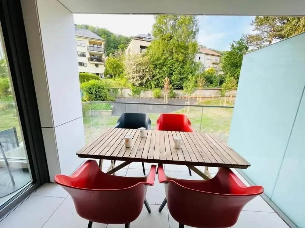 Lux Green Flat in Center-Parking&Terrace