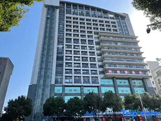 Starway Hotel