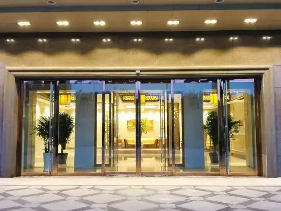 Shunquan Jinguan Business Hotel
