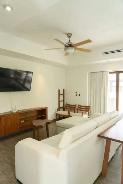 Modern Villa for 7 With Direct Pool Acces