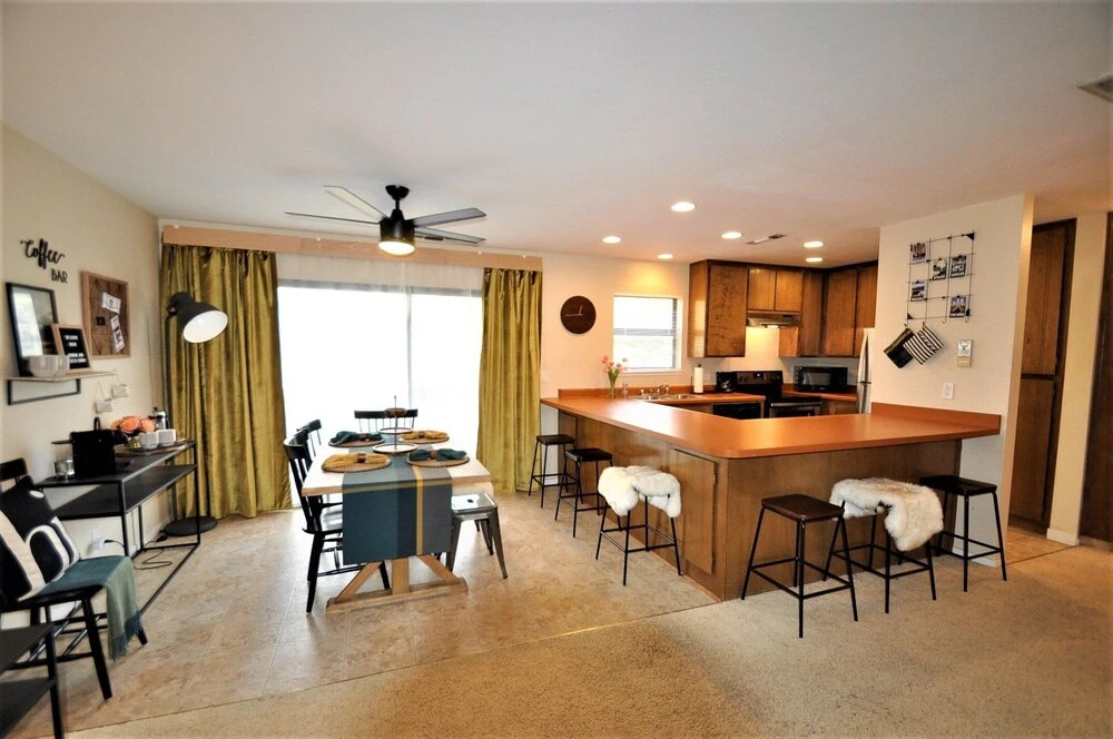 Gnome and Creek Condo - Two Master Suites for a Perfect Couples Yosemite Getaway by Yosemite Region Resorts