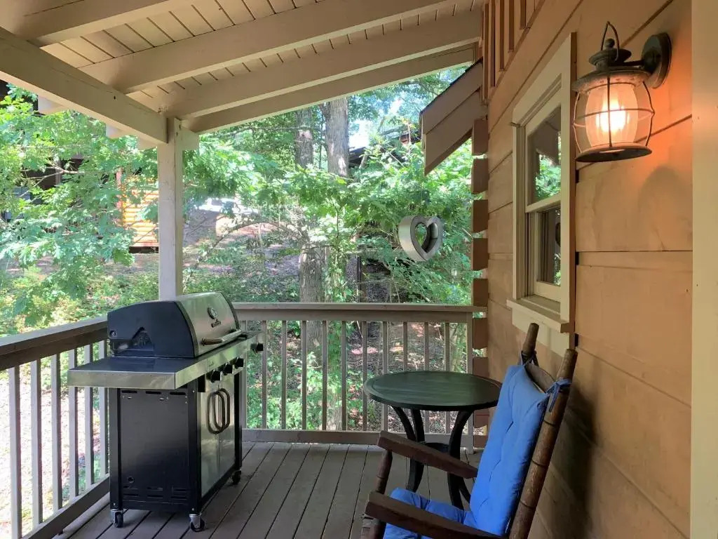 Karen's Cabin