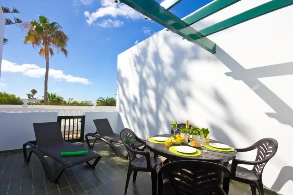 Club Valena 3, modern apartment, Wifi, close to amenities, beach at Matagorda
