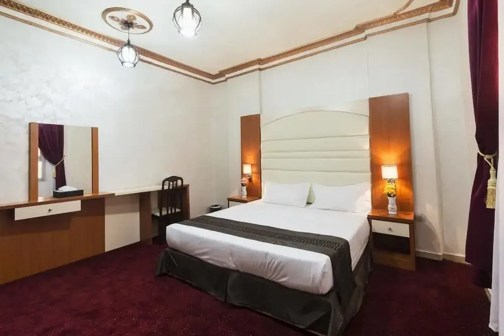 Flora Park Yanbu 1 Hotel Suites