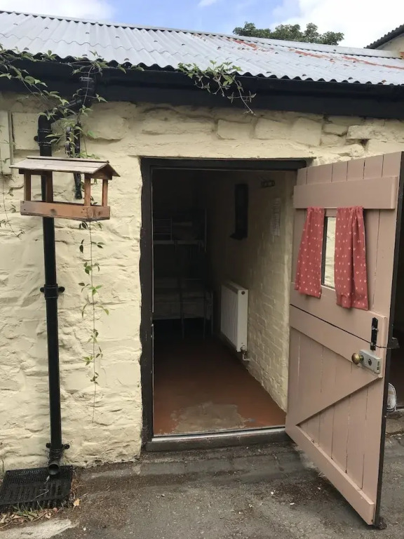 Drewe Arms Bunk Rooms