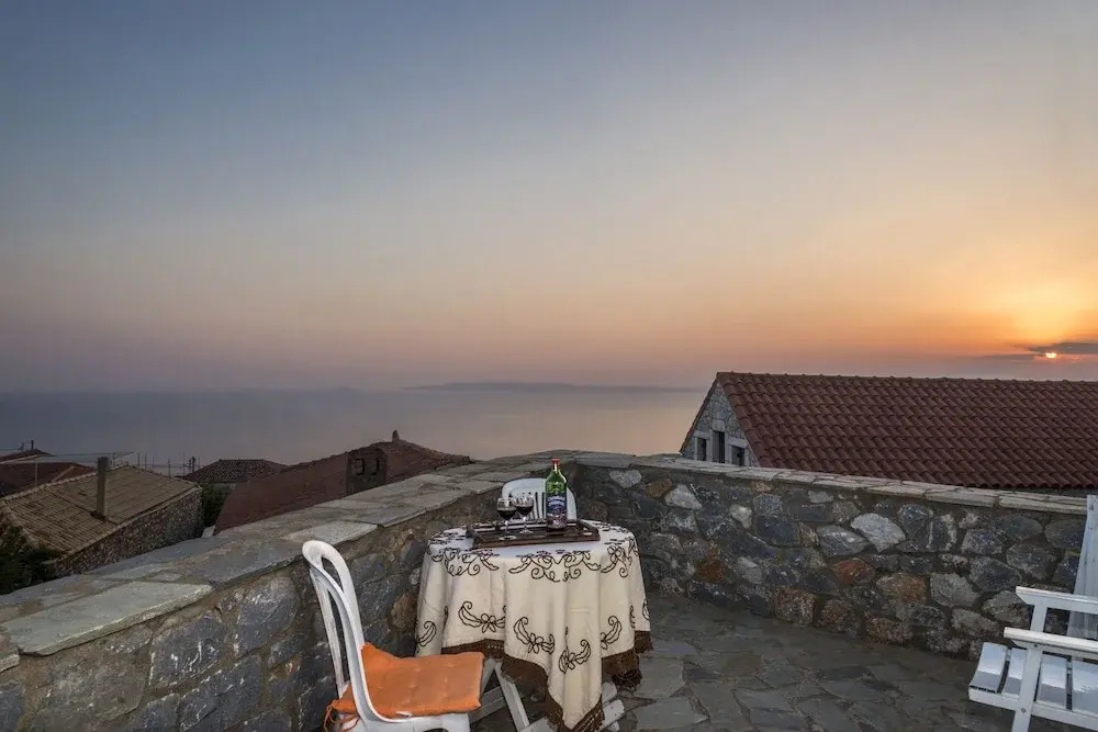 Sea breeze and stunning view in the heart of Mani