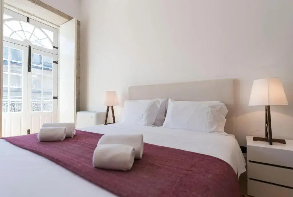 LovelyStay - Allderman Apartment - Almada 3º F