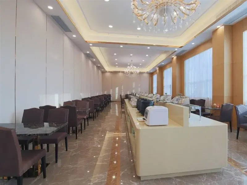 Vienna International Hotel (Dongguan Dongcheng Xiaqiao Metro Station)
