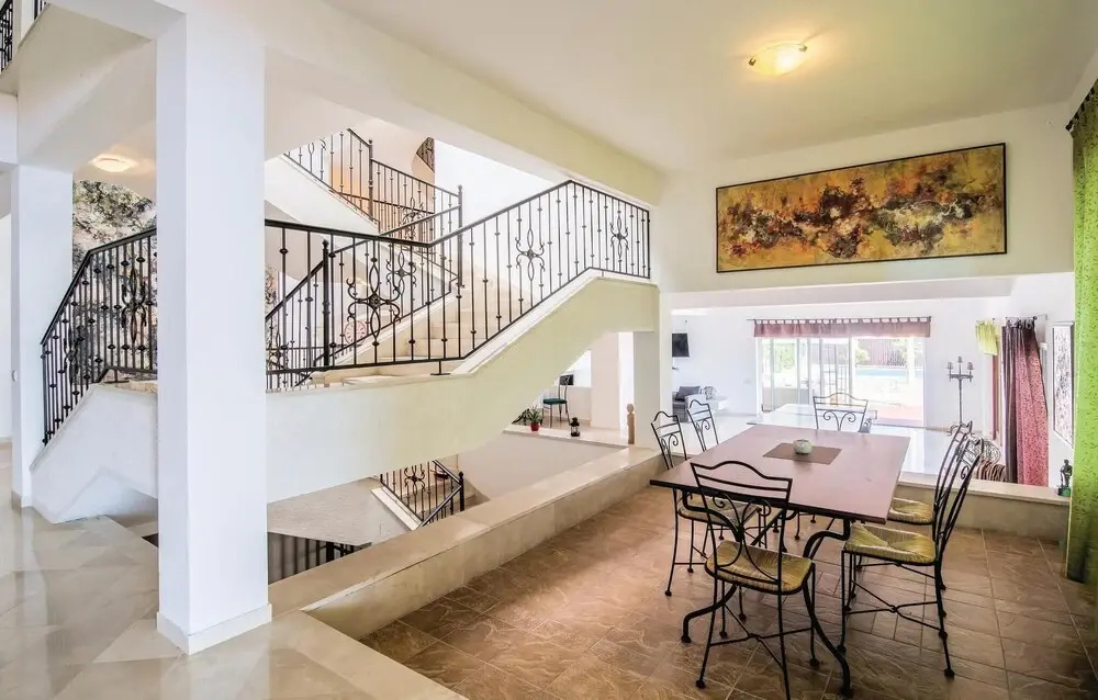 Nice Home in Orasac With Wifi and 6 Bedrooms