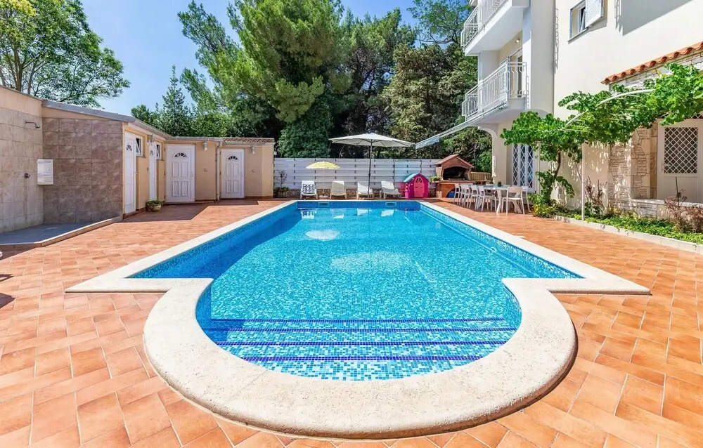 Beautiful Home In Medulin