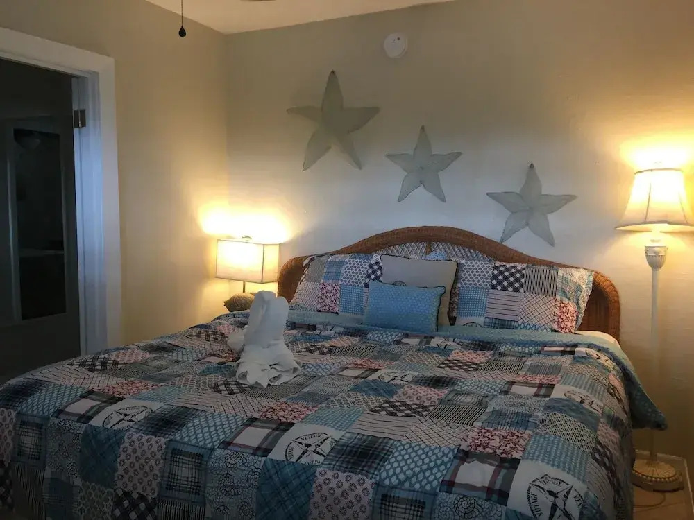 Coconut Grove Beach Resort Suite 8