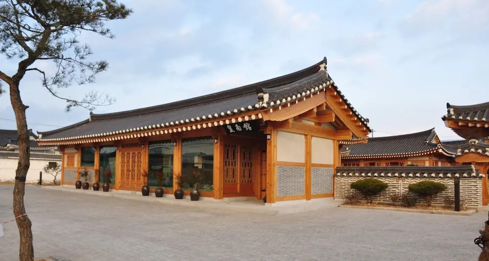 Gyeongju Hwangnamkwan Hanok Hotel