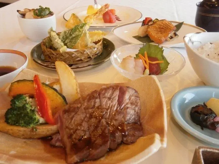 Andiamo Partenza Hotel Hashima